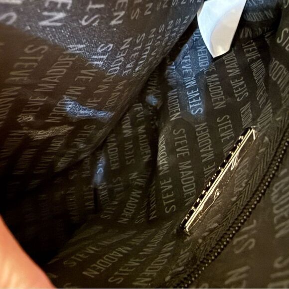 Steve Madden Green Crossbody Bag - Picture 9 of 11